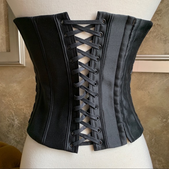 Closet Closes 11/1/22 RARE Vintage Carmen Marc Valvo Silk Corset - Picture 7 of 16